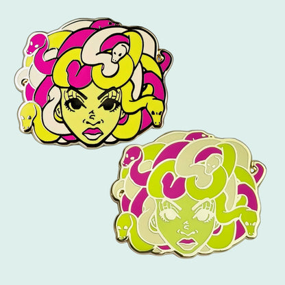 Medusa Pin