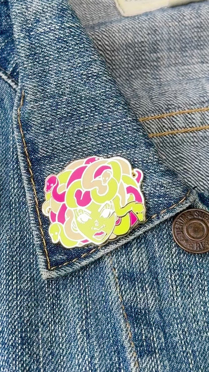 Medusa Pin